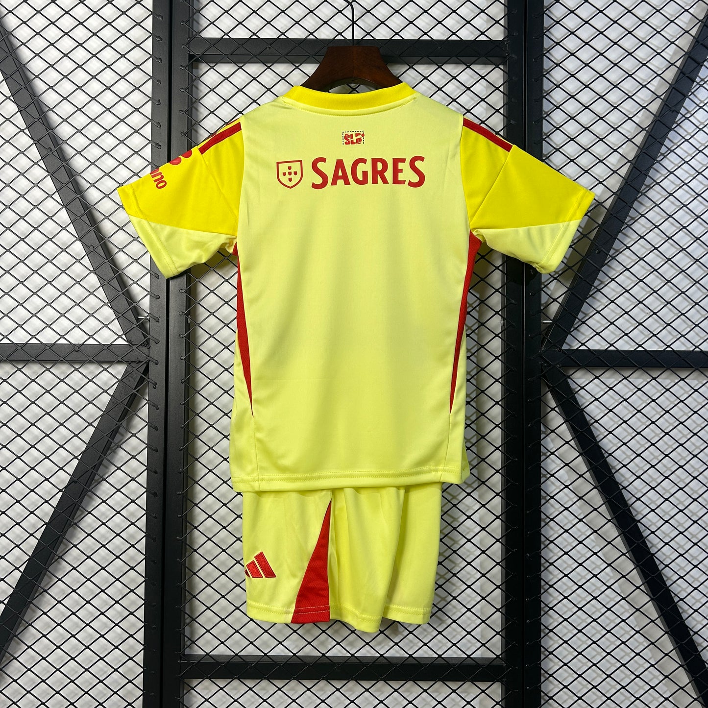 Kit Criança Benfica Guarda Redes 25-26