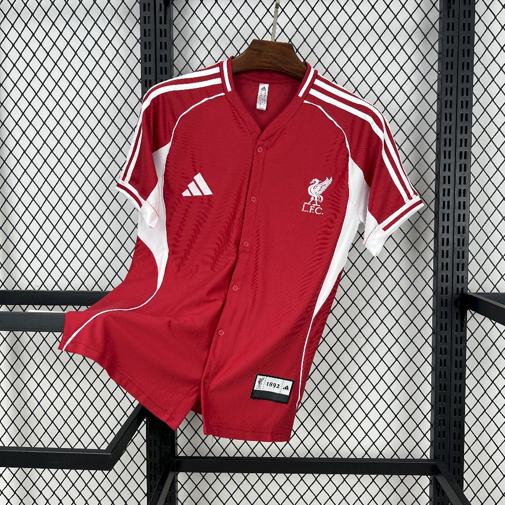 Liverpool Especial US Pack 25-26