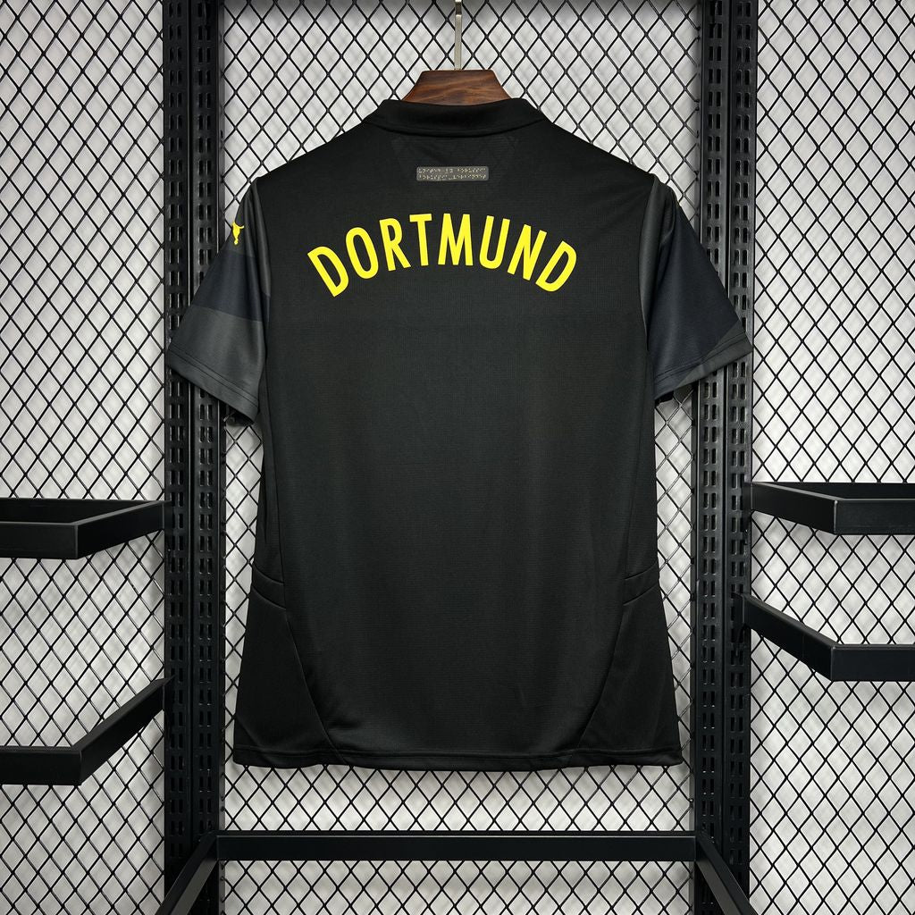 Borussia Dortmund Alternativa 24-25
