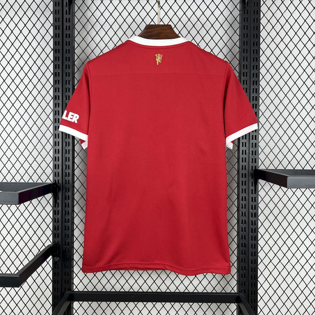Retro Manchester United 2021-2022