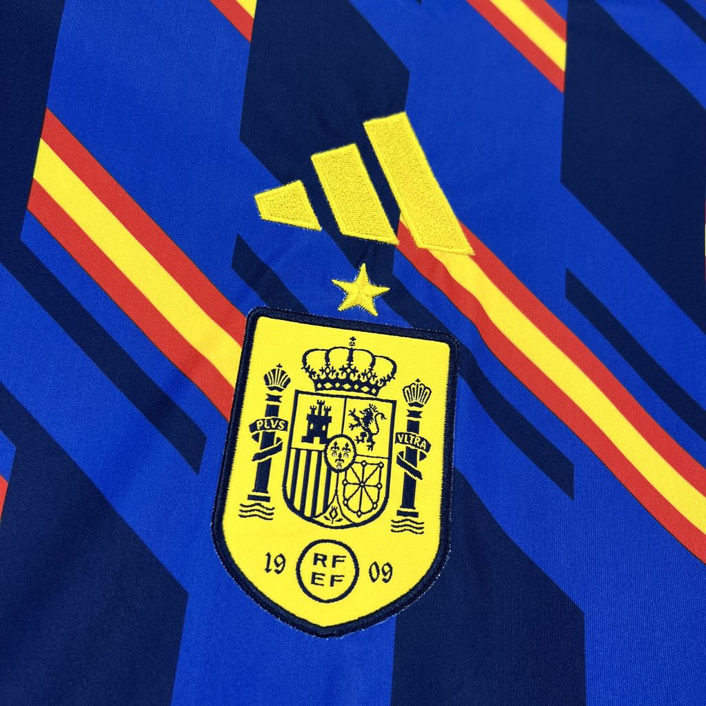 Espanha - Camisola Pré-Jogo 26-27