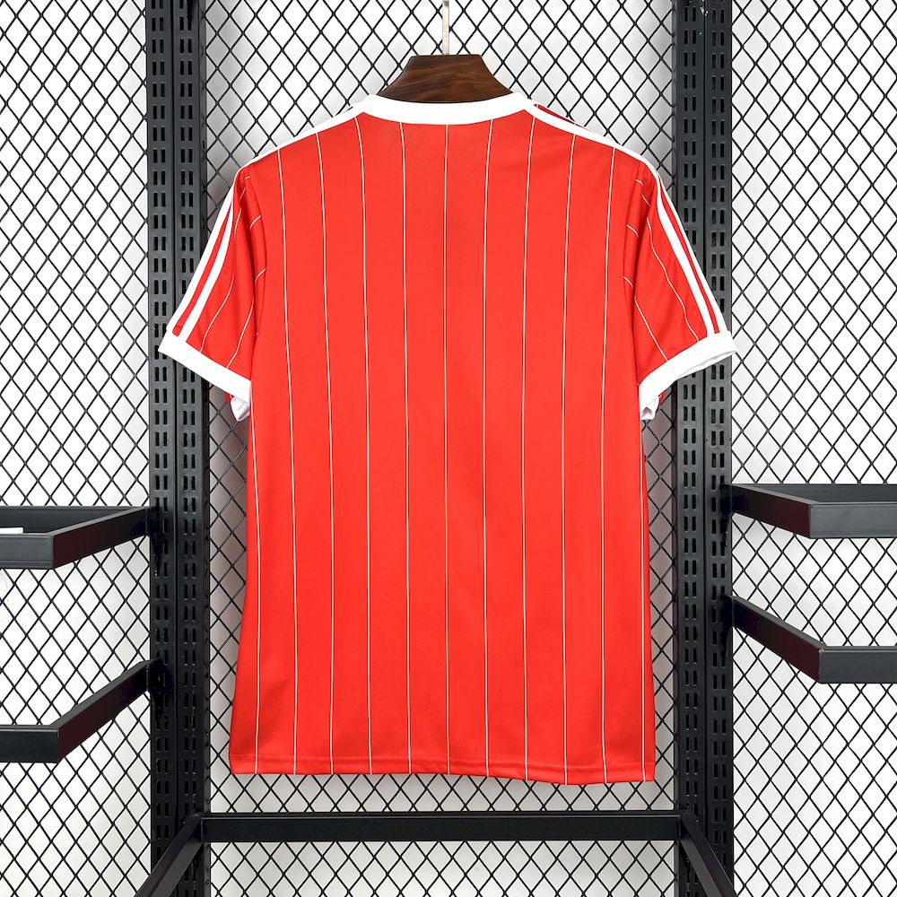 Nottingham Forest Retro 82-83