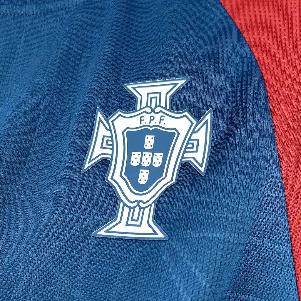 Portugal - Camisola Pré-Jogo 26-27
