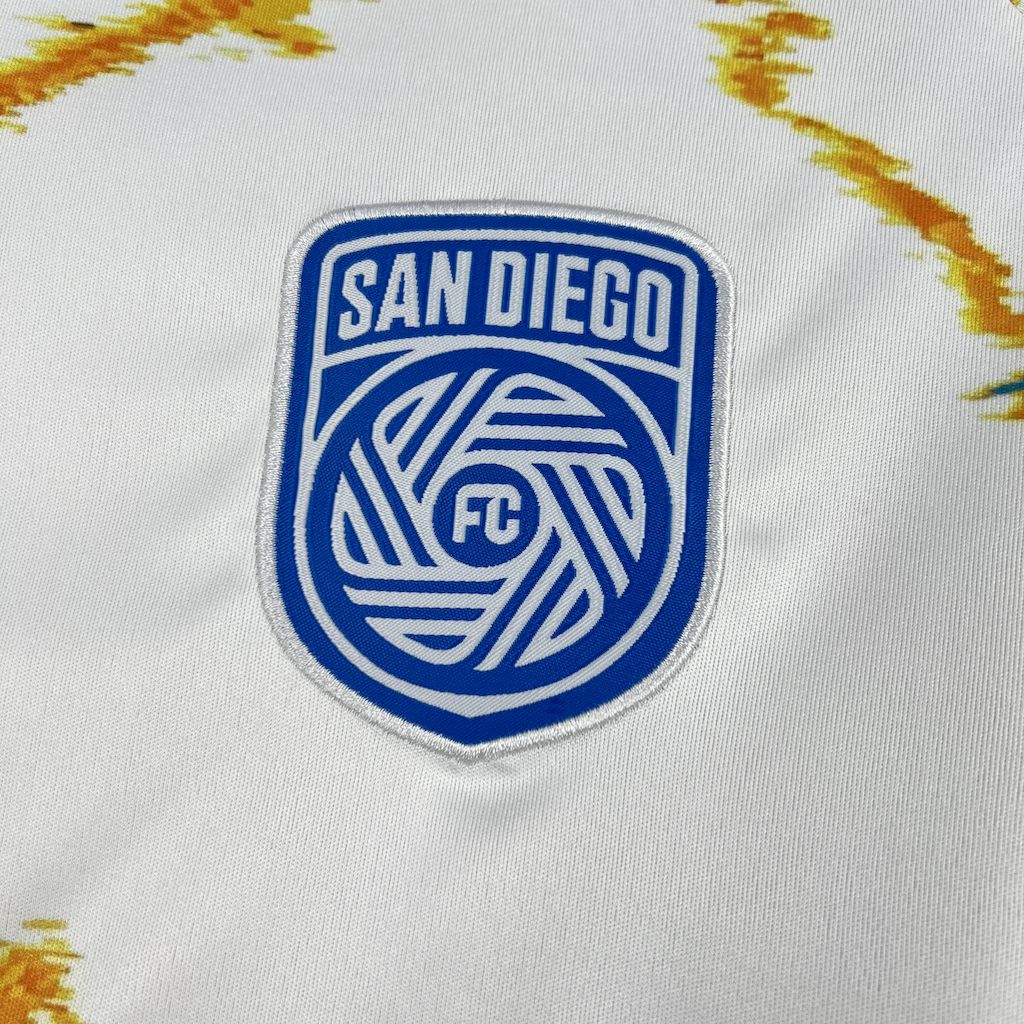 San Diego Secundária 26-27