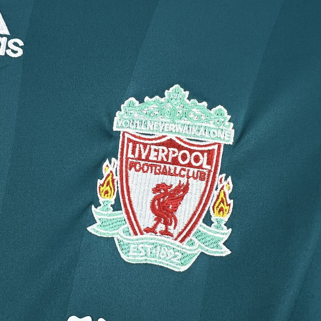 Liverpool Retro 2008-2009