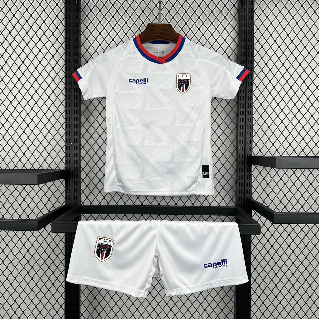 Cabo Verde Secundária Kit Criança 26-27
