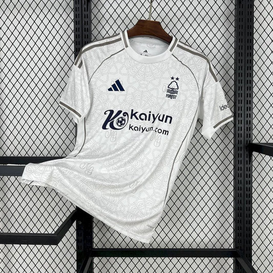 Alternativa Nottingham Forest 25-26
