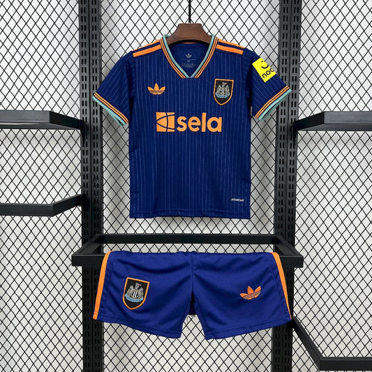 Kit Criança Newcastle 25-26