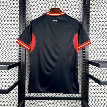 Especial Liverpool 25-26