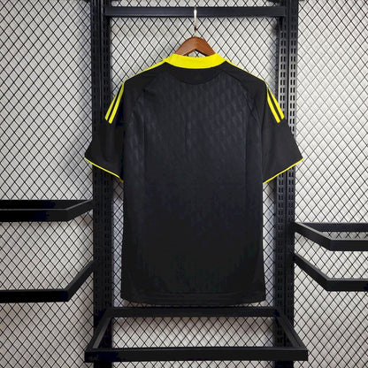 Retro Liverpool 2010-2011