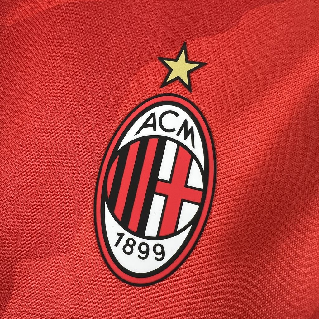 Milan Alternativa 26-27
