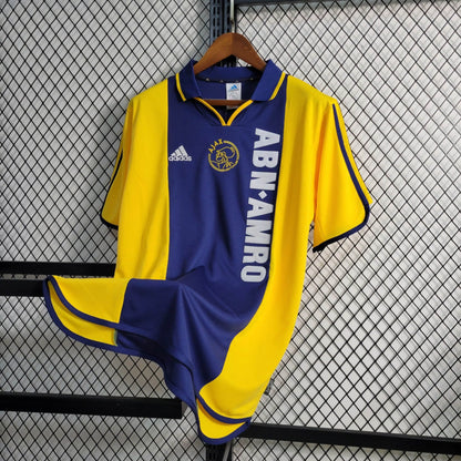 Retro Ajax 2000-2001