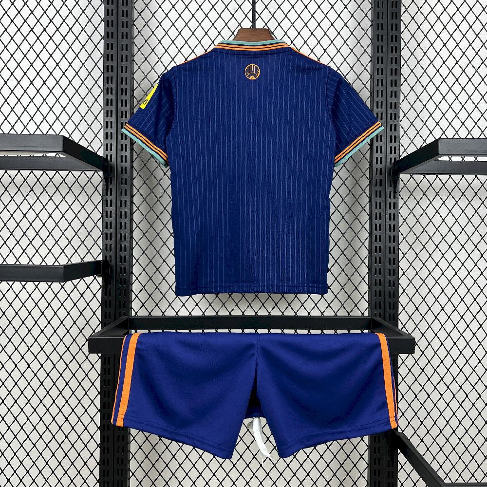 Kit Criança Newcastle 25-26