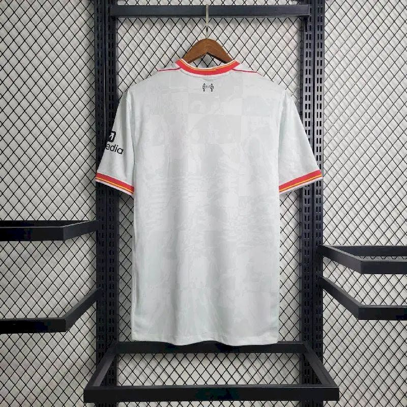 Alternativa Liverpool 24-25