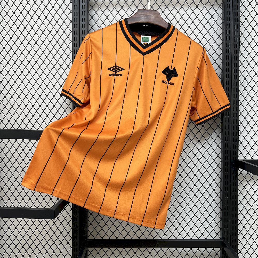 Wolves Retro 85-86