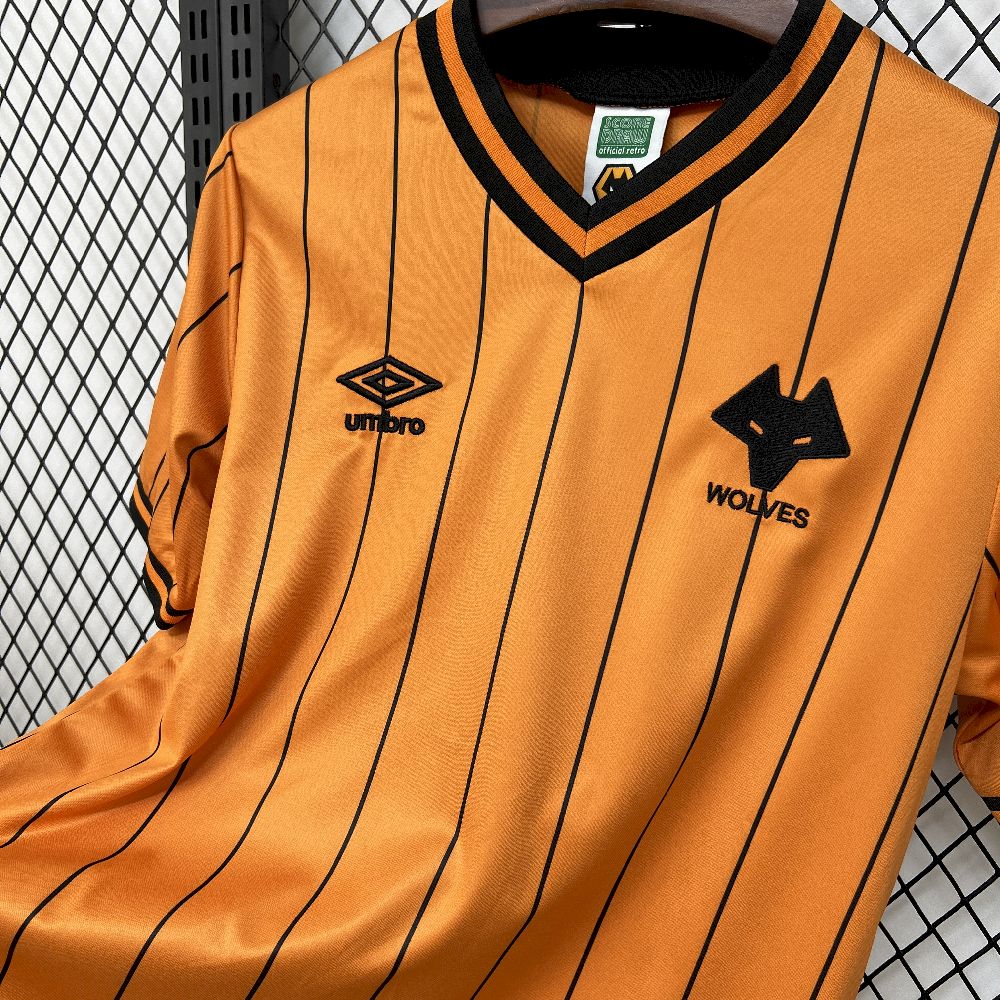 Wolves Retro 85-86