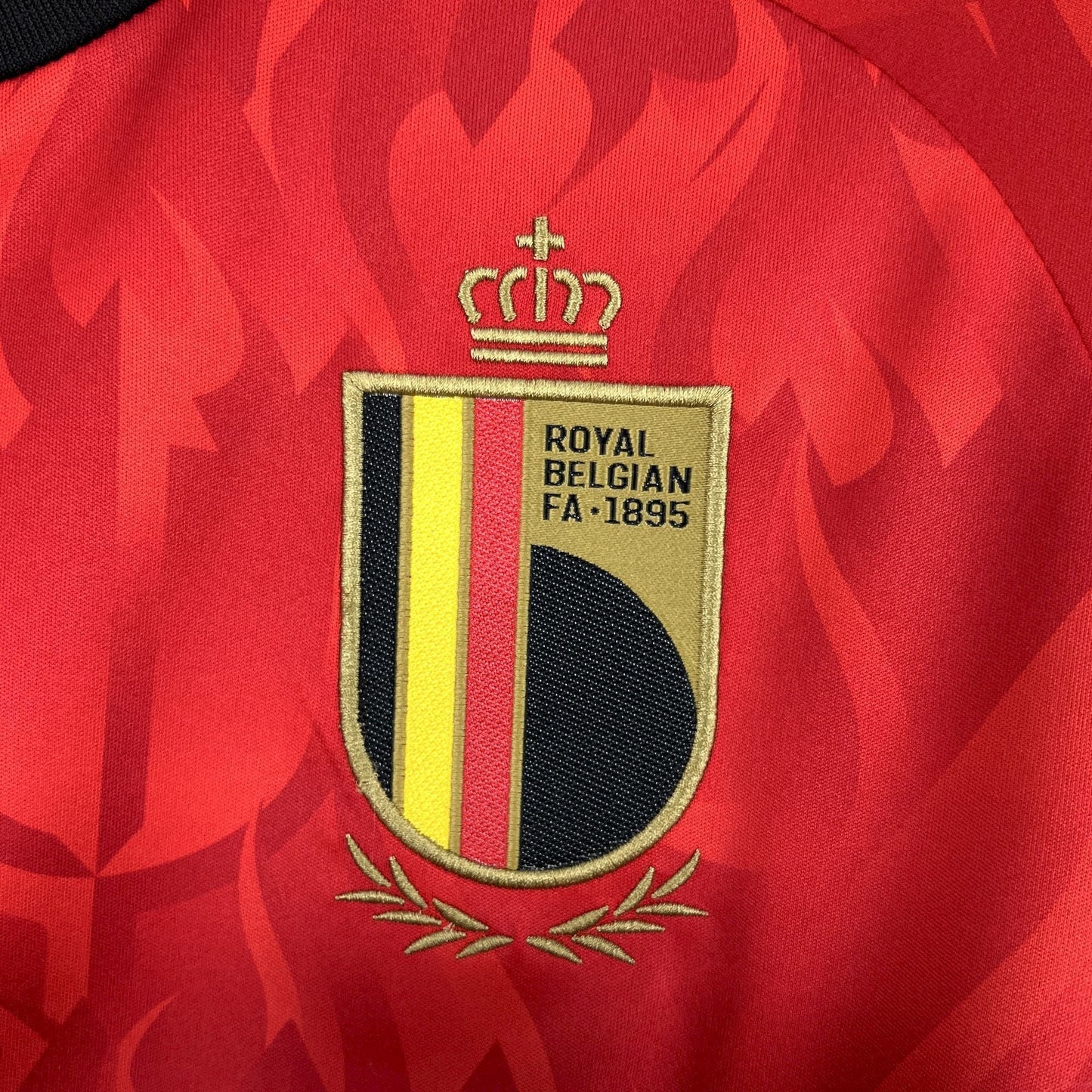 Bélgica Principal 26-27