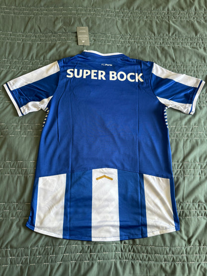 Principal Porto 25-26