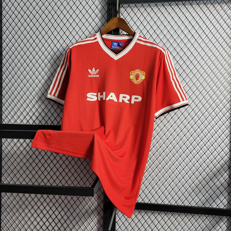 Retro Manchester United 1984-1985